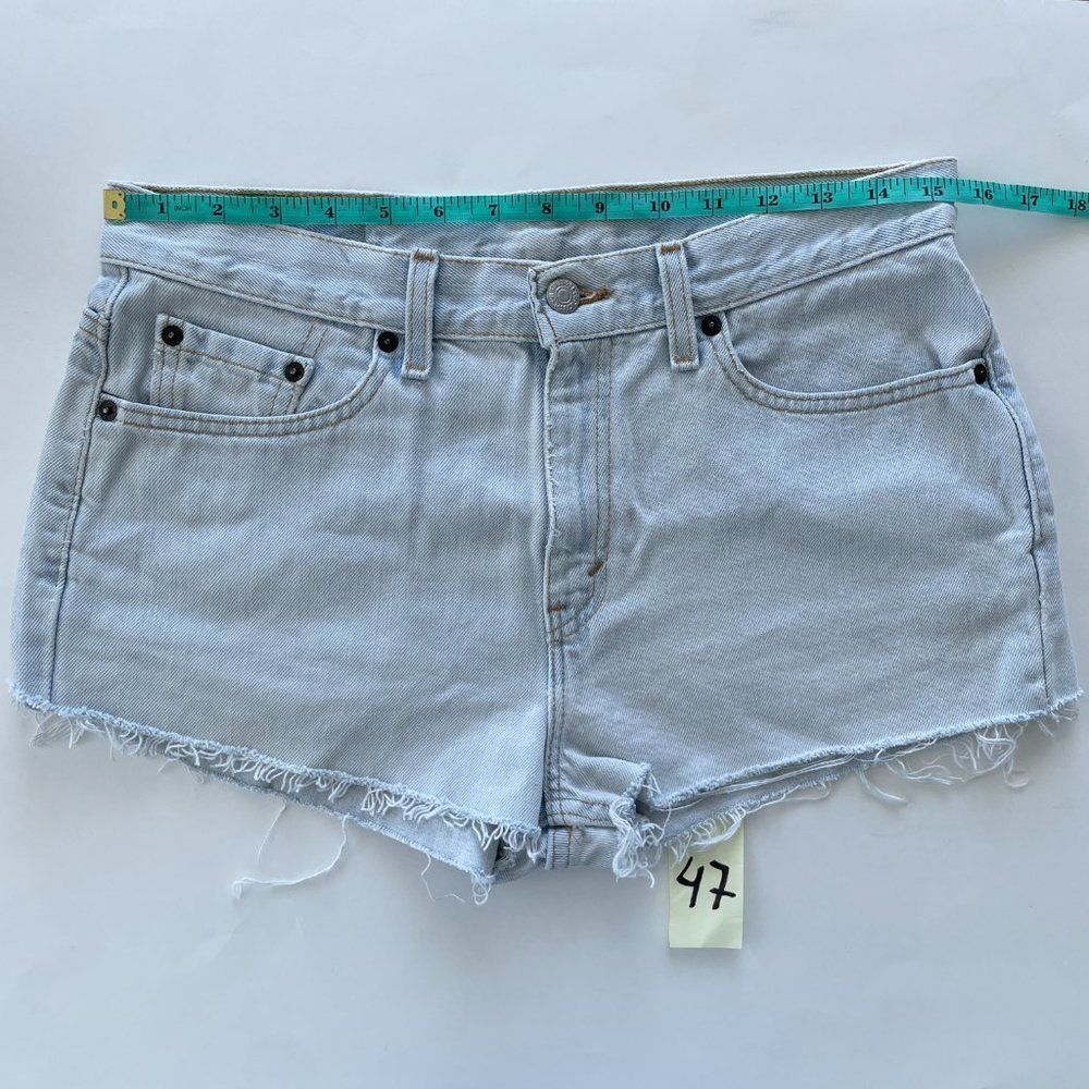 Vintage Levi's 505 high waist USA denim shorts - Picture 6 of 12
